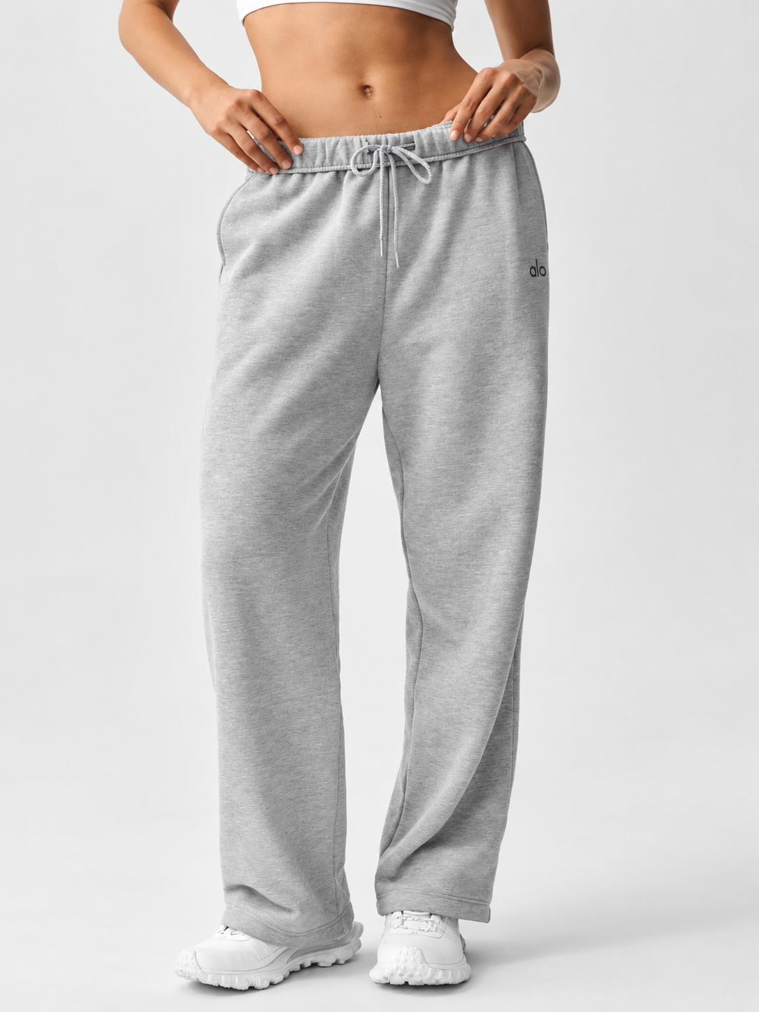 ALO Accolade Straight Leg Sweatpant – Grey