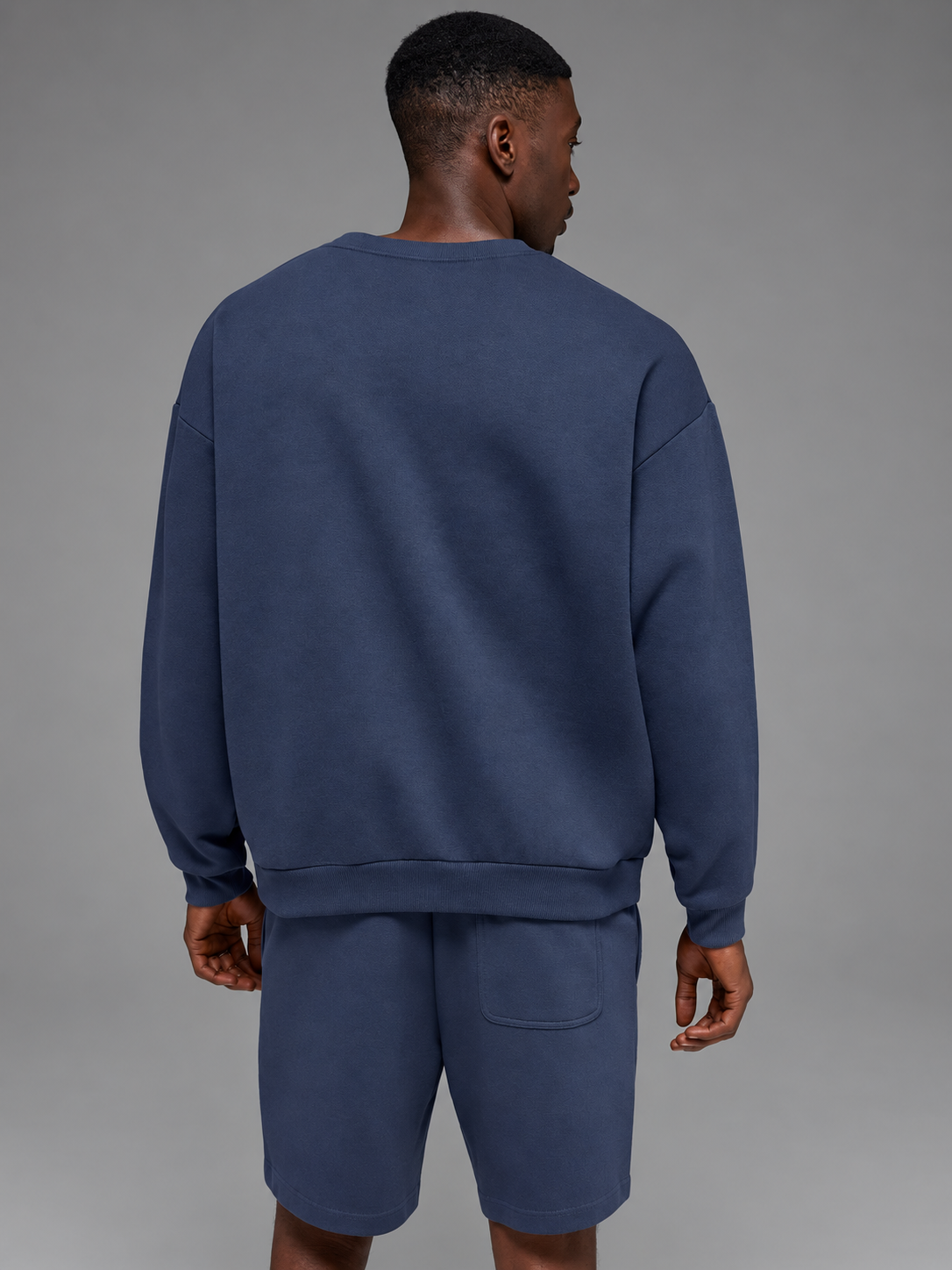 ALO Accolade Crew Neck Pullover – Navy