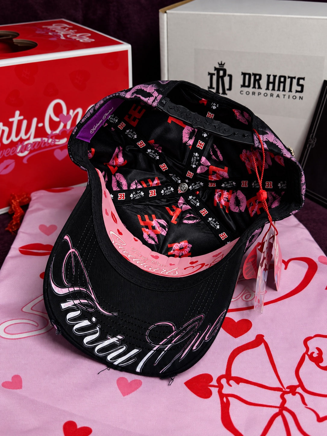 LA XOXO LOVE FULL SET — 31 HATS