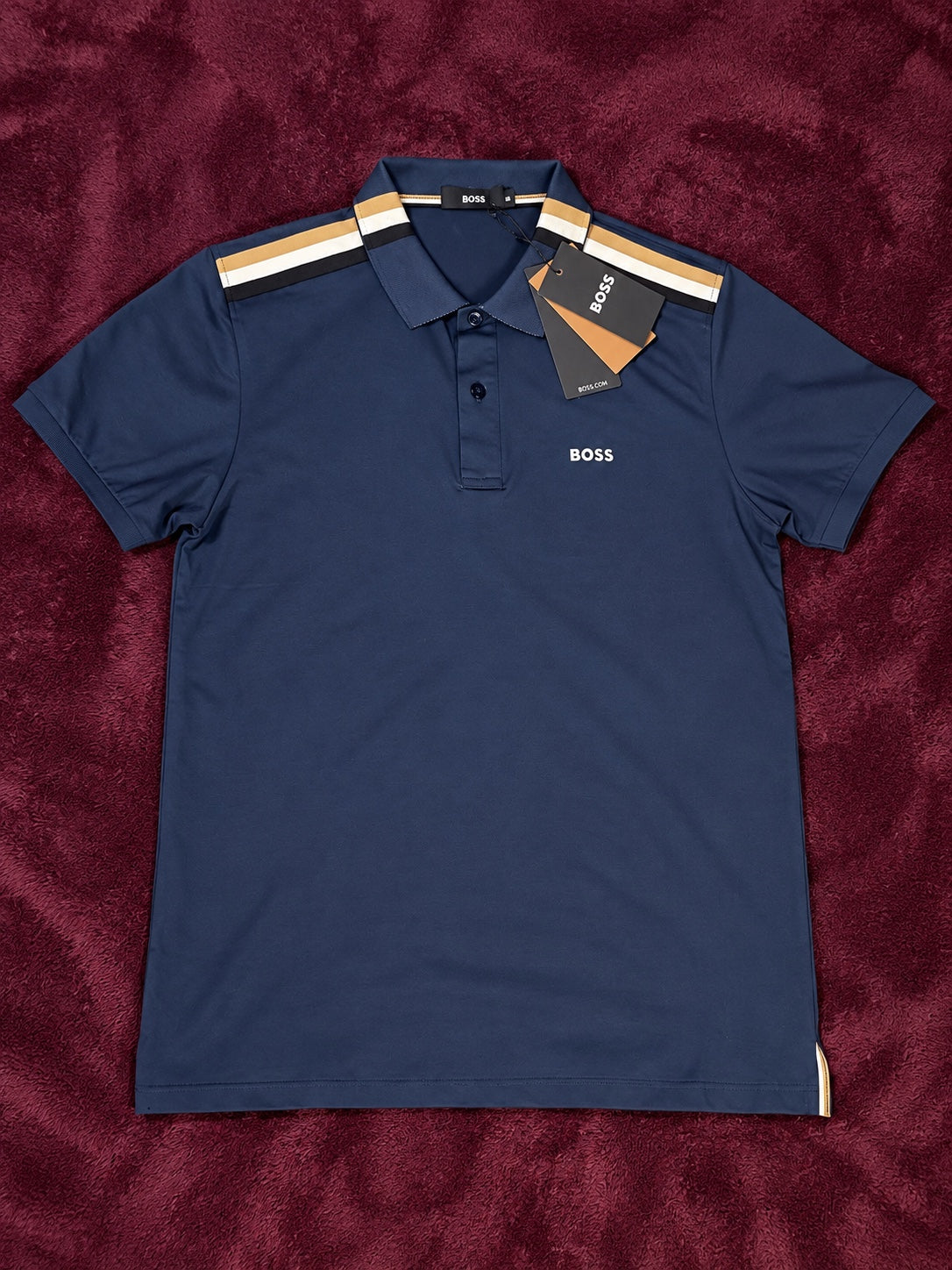 BOSS Polo Azul Franjas Tricolor Logo Blanco