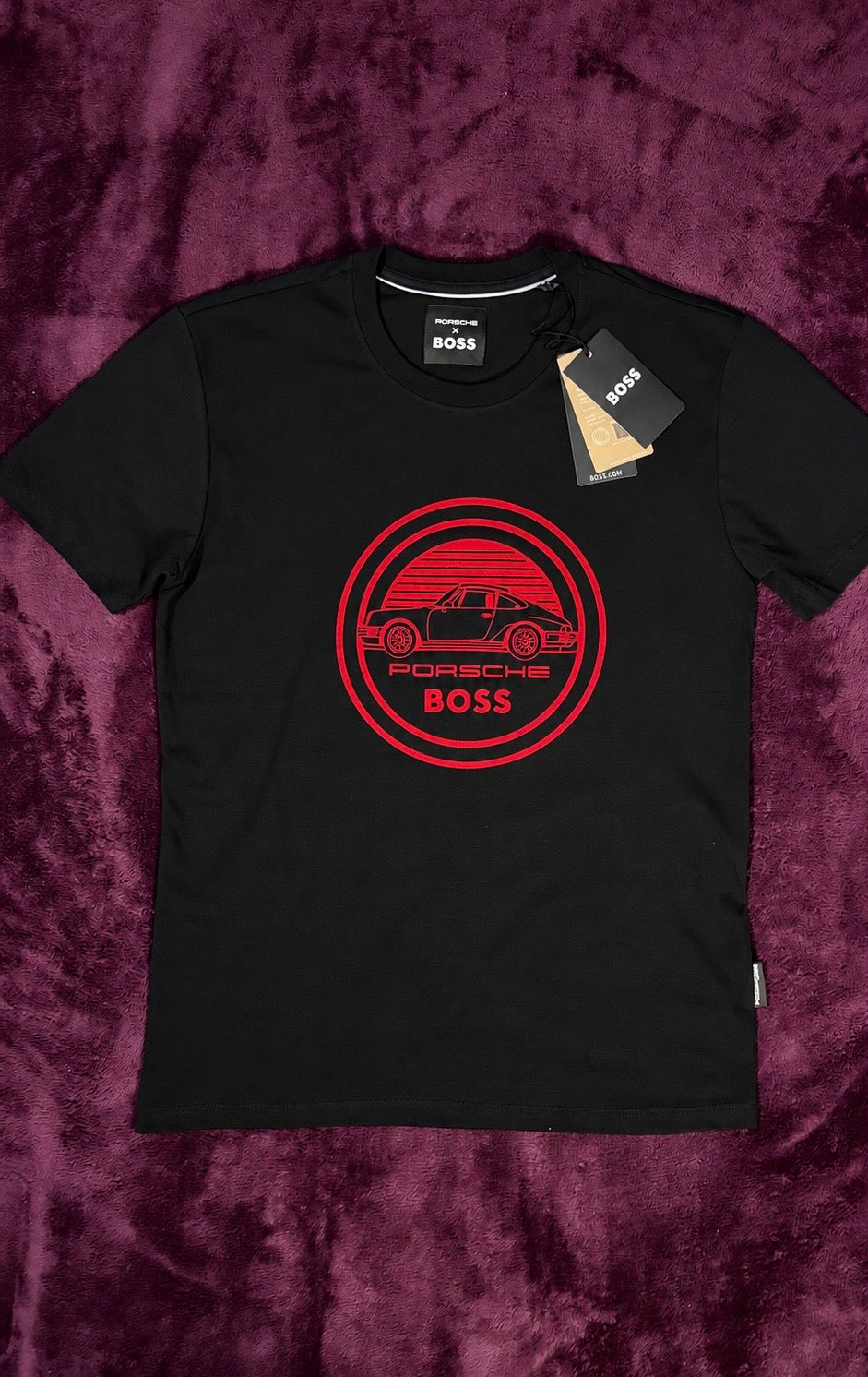 BOSS Porsche Red Circle Negra