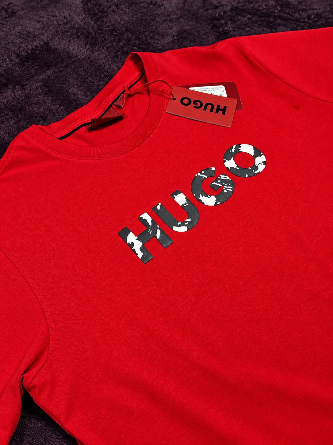 HUGO Logo Camuflado Roja