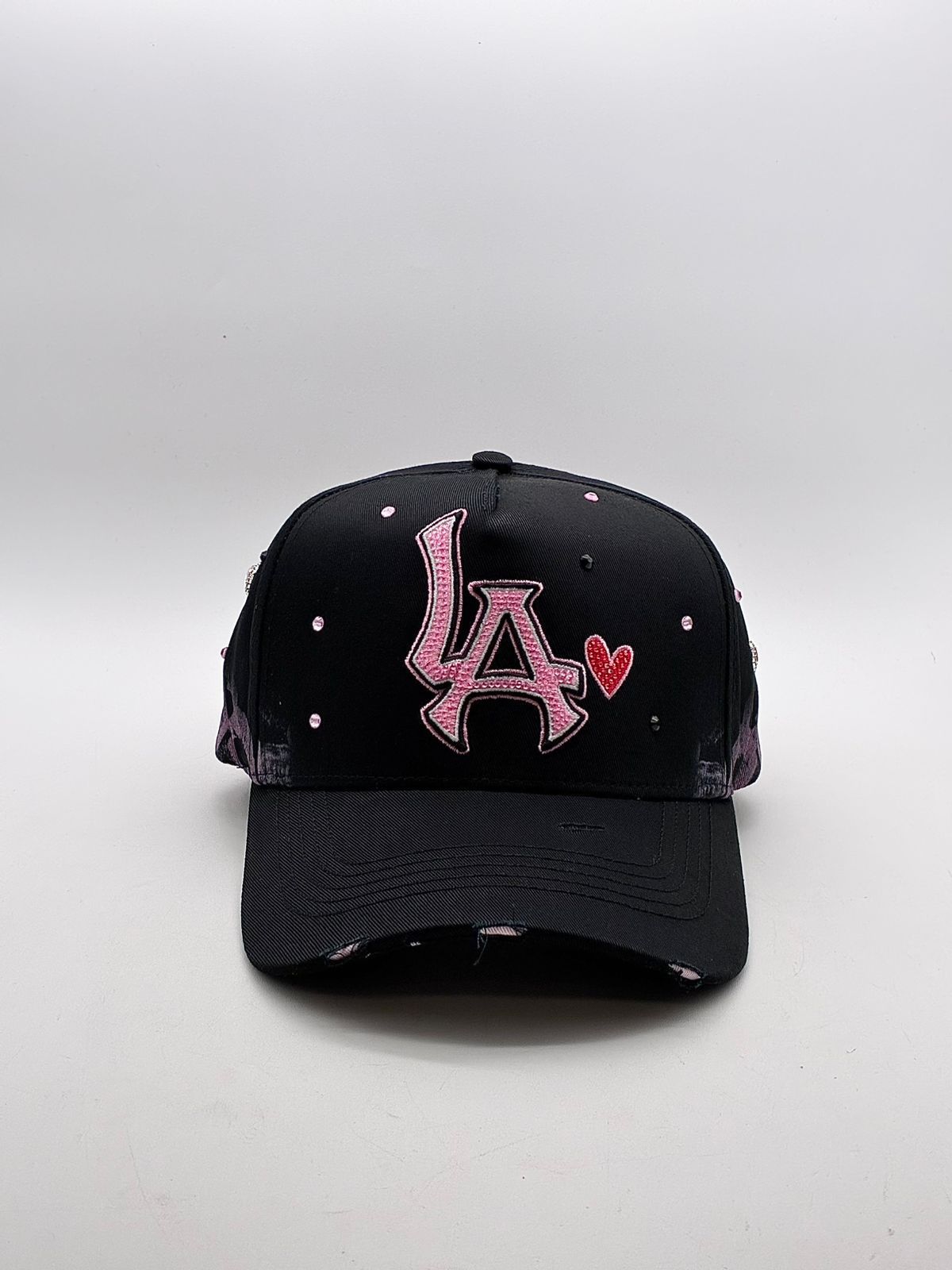 LA XOXO LOVE  31 HATS