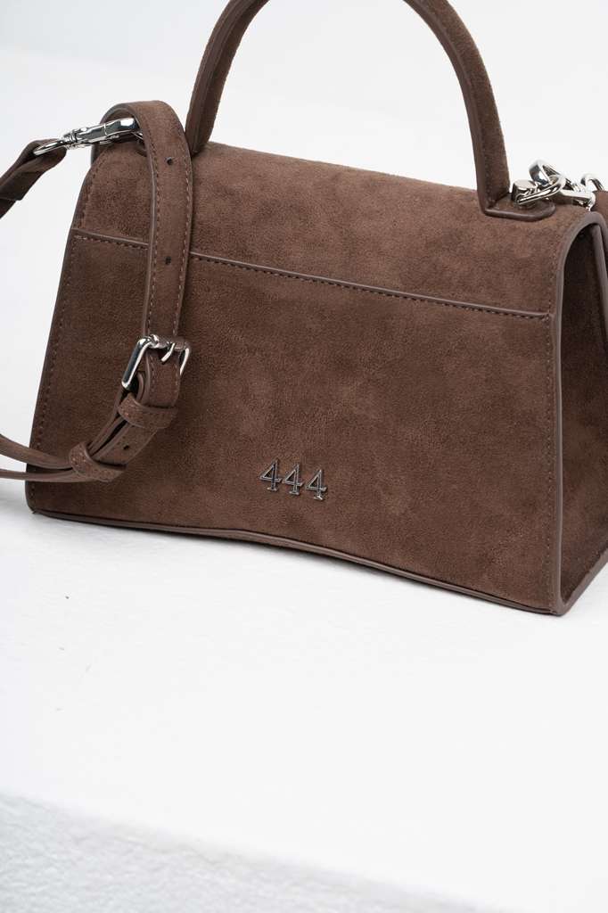 BOLSO 004 BY 444 — BARBAS HATS