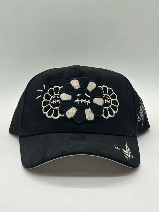 Gorra UTOPIA Full Set de INNEDIT original en color negro con bordado premium.